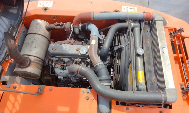 2006 Hitachi ZX160W, photo 8